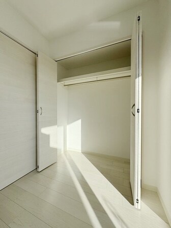 LOC’S Shonaidori(ロックスショウナイドオリ)の物件内観写真